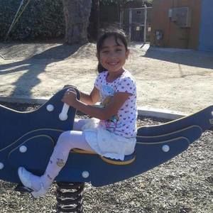 Meet your Posher, Dayana